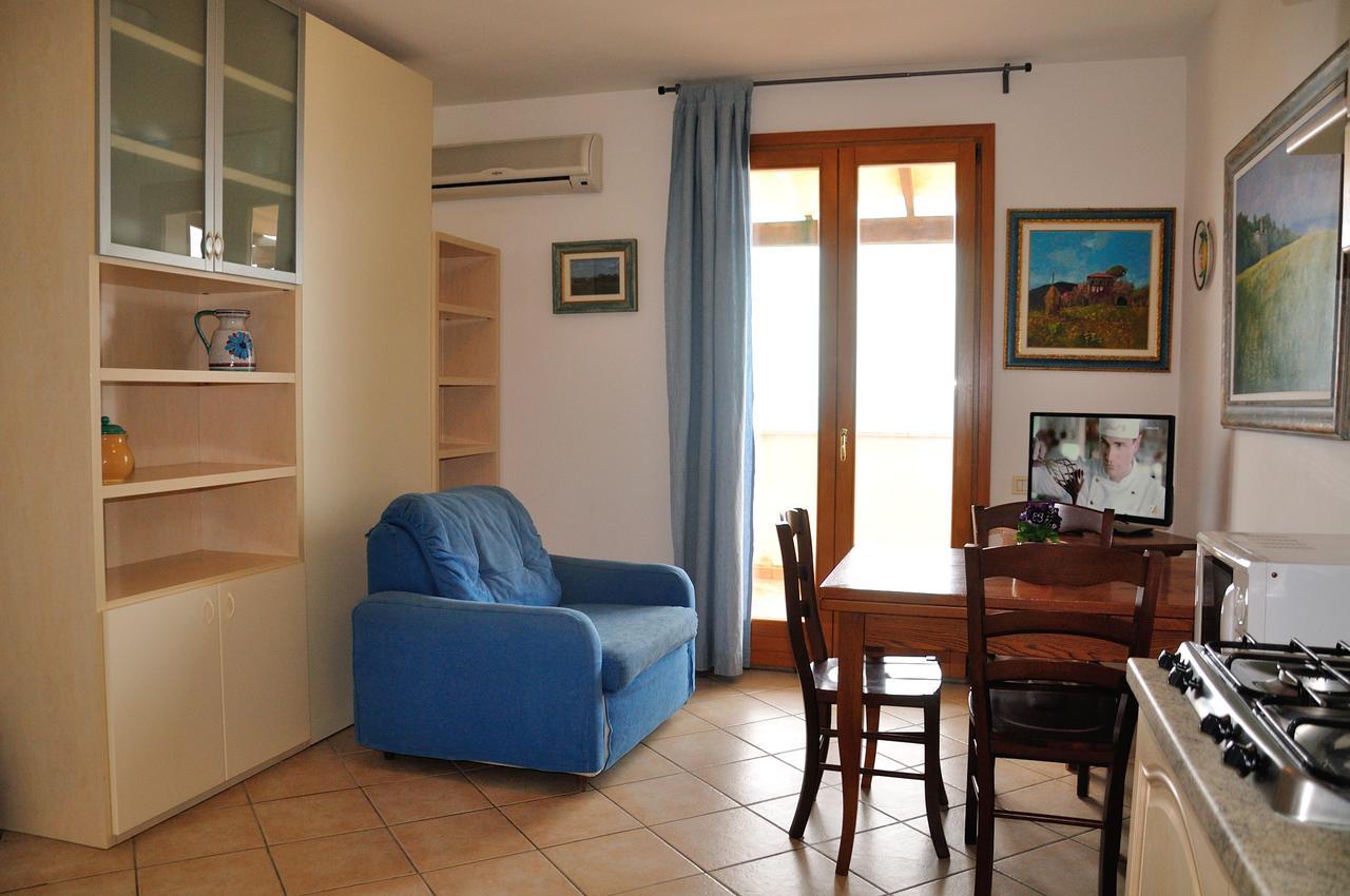 Residence Villa Clara San Vincenzo Buitenkant foto